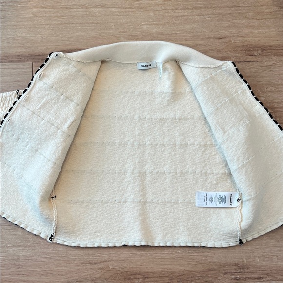 Sandro Paris Infinity jacket, cream knit with pearl buttons Size 2/US Small - Picture 7 of 15